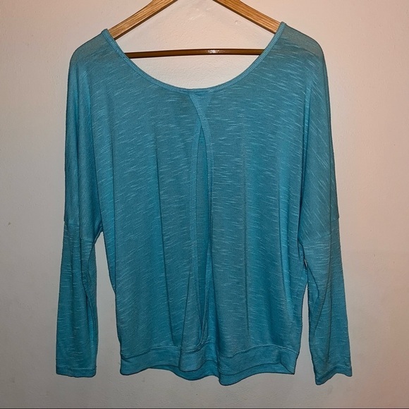 Zella Keyhole Open Back Long Sleeve Tee Women’s Size Extra Small - Picture 4 of 11